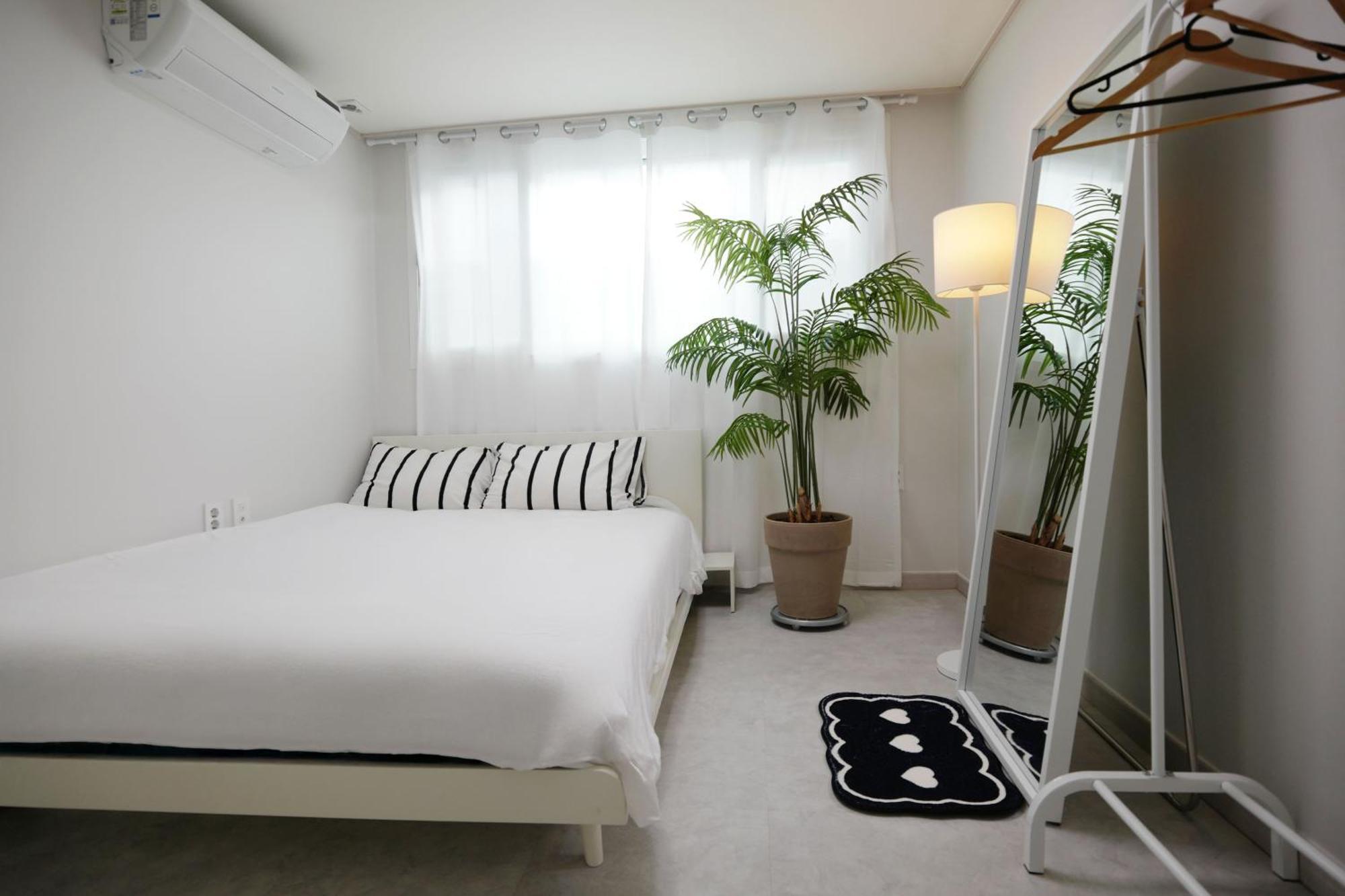 H House Yeonnam Apartment Seul Exterior foto